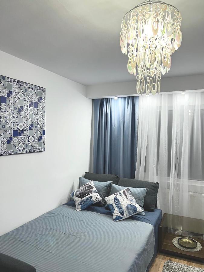 Intercontinental Apartment Bukares Bagian luar foto